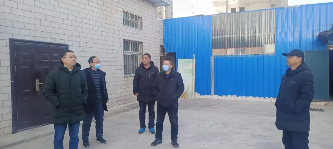 上,班,第,一天,公司,領導,到,一線,檢查,慰問, . 上班第一天，公司領導到一線檢查慰問